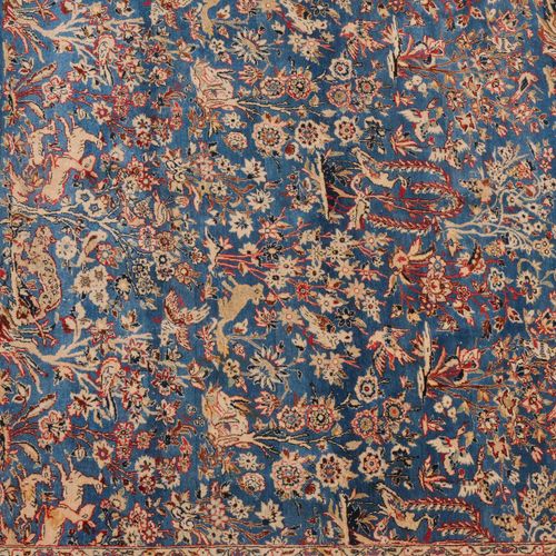 Tudeshk Tudeshk

Z波斯，约1960年，非常精细的编织，绒毛材料为软木羊毛。罕见的浅蓝色场地上到处都是花丝组成的图案、藤蔓和动物，无休止地重复。&hellip;