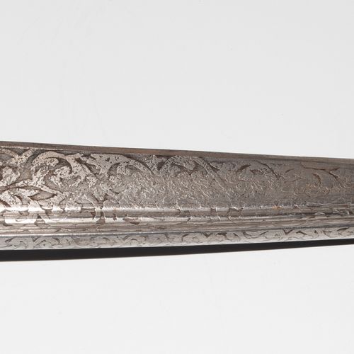 Khyber-Messer Khyber knife

Afghanistan, 19th century. Knife hilt with leg scale&hellip;