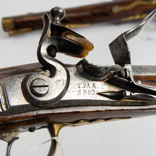 Steinschlosspistolen-Paar Par de pistolas de chispa

Rusia, alrededor de 1803. A&hellip;