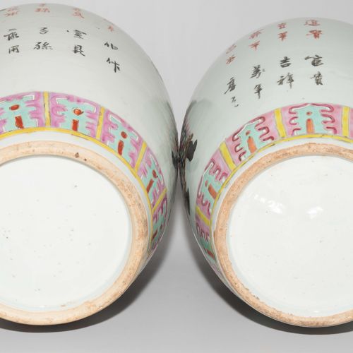 Lot: 2 Deckeltöpfe Lote: 2 ollas con tapa

China, siglo XX. Porcelana. Forma ovo&hellip;