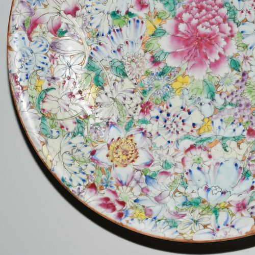 Platte Plate

China, 20th c. Porcelain. Millefiori décor in famille rose. Marked&hellip;