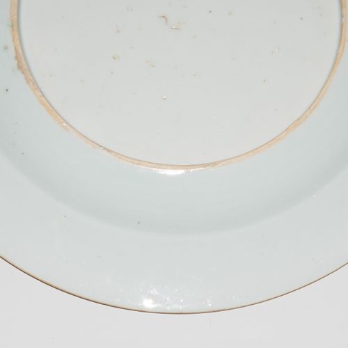Lot: 2 Teller Lot: 2 plates

China, 18th century, Compagnie des Indes. Porcelain&hellip;