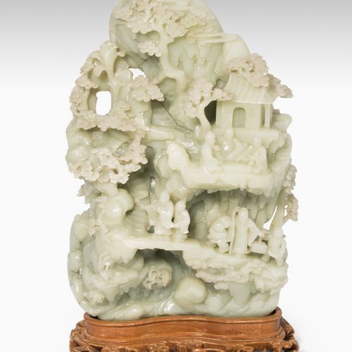 Jadeberg Jadeberg

China, 20.Jh. Celadongrüne Jade. Berglandschaft, reliefiert m&hellip;