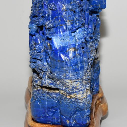 Lapis-Berg Montagne de Lapis

Chine, 20e siècle. Lapis-lazuli. Paysage de montag&hellip;