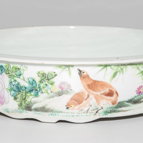 Wassergefäss Vaso d'acqua

Cina, 1a metà del 20° secolo, porcellana. Firmato din&hellip;