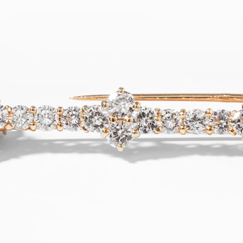 Boucheron Brillant-Brosche Boucheron diamond brooch

Signed and numbered. 750 ye&hellip;