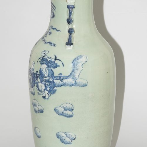 Bodenvase Vase de sol

Chine, début du 20e siècle. Porcelaine. Épaule avec poign&hellip;