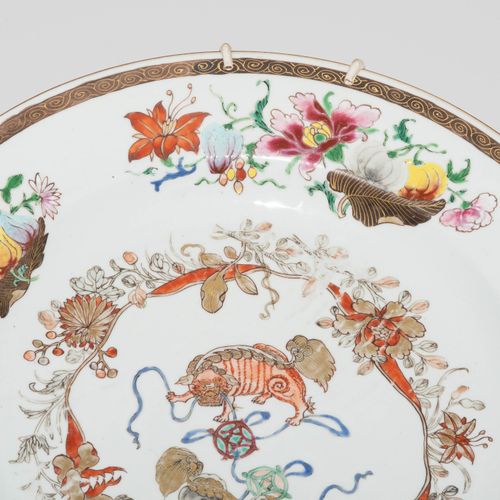 1 Paar Platten 1 coppia di piatti

Cina, 20° secolo, porcellana. Nello stile di &hellip;