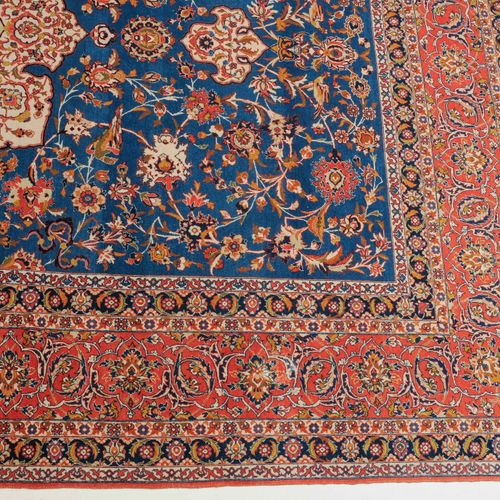 Isfahan Isfahan 
Z-Perse, vers 1930. Matériau du velours : laine kork. Sur un ra&hellip;