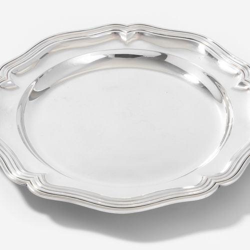 Platte Plate

Heilbronn, 20th c. Silver. Maker's mark Bruckmann & Söhne. Rounded&hellip;