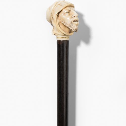 Spazierstock Canne 
Poignée en ivoire sculptée, représentant une tête d'oriental&hellip;