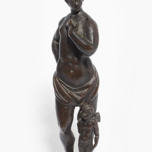 Figurengruppe, Venus und Amor Groupe de figures, Vénus et Cupidon 
Dans le style&hellip;