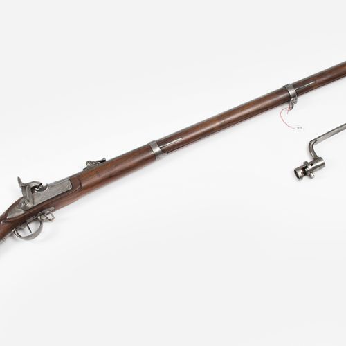 Perkussionsgewehr 打击式步枪

1842/59号联邦法令，图尔高。

步兵。圆形枪管（长108厘米），18毫米口径膛线，有凹槽和莱尔式瞄准器和&hellip;