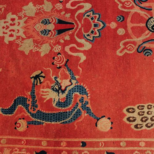 Pao-Tao Pao-Tao 
S-Mongolie, vers 1940. Tapis de temple. Le rare fond rose est d&hellip;