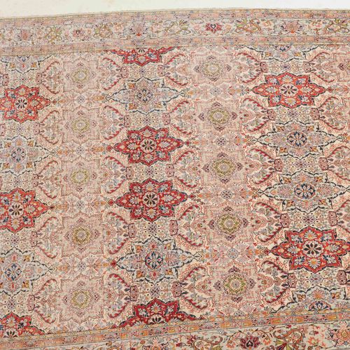 Kayseri-Seide Kayseri silk

Z-Turkey, around 1960. Pile material pure silk. Past&hellip;