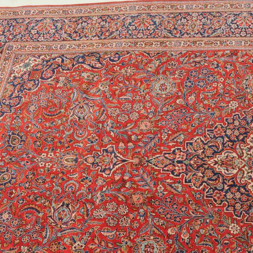 KASHAN Kashan 
Z Perse, vers 1910. Le champ intérieur rouge présente un médaillo&hellip;