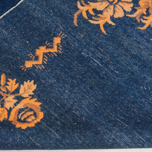 Pao-Tao Pao-Tao

S-Mongolei, um 1940. Im eleganten blauen Feld erinnern dekorati&hellip;