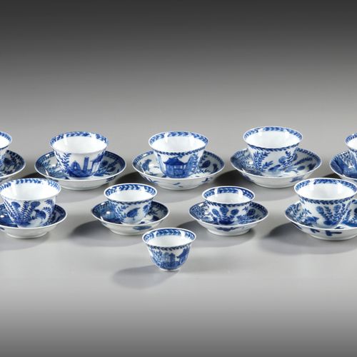 A SET OF TEN CHINESE BLUE AND WHITE CUPS AND NINE SAUCERS, KANGXI 1662- 1722 Ten&hellip;