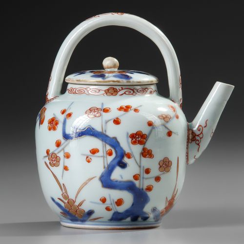 A JAPANESE IMARI TEAPOT AND COVER, EARLY 18TH CENTURY The bulbous body painted w&hellip;