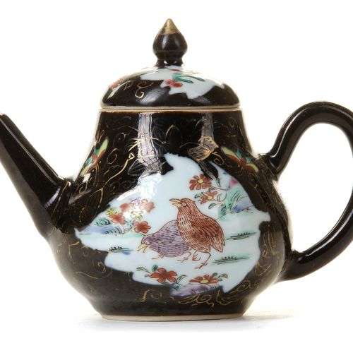 A CHINESE DARK-GROUND FAMILLE ROSE TEAPOT AND COVER, YONGZHENG PERIOD (1723-1735&hellip;