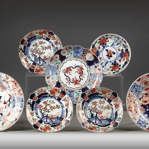 A GROUP OF SEVEN JAPANESE IMARI PLATES, 17TH CENTURY All decorated in iron-red a&hellip;