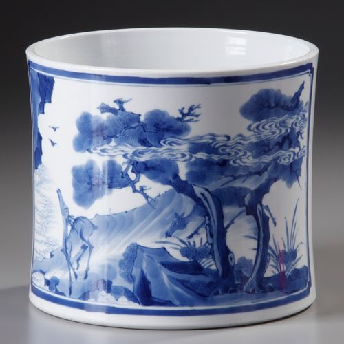 A CHINESE BLUE AND WHITE BRUSH POT, BITONG,QING DYNASTY (1644-1911) The cylindri&hellip;