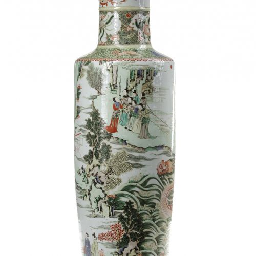 A CHINESE FAMILLE VERTE 'DRAGON BOAT' ROULEAU VASE, CHINA, QING DYNASTY (1644-19&hellip;