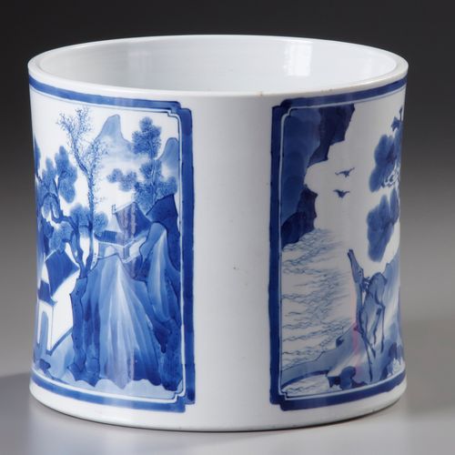 A CHINESE BLUE AND WHITE BRUSH POT, BITONG,QING DYNASTY (1644-1911) The cylindri&hellip;