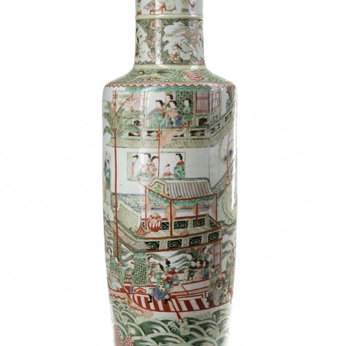 A CHINESE FAMILLE VERTE 'DRAGON BOAT' ROULEAU VASE, CHINA, QING DYNASTY (1644-19&hellip;