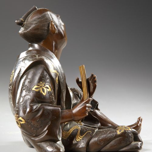 A JAPANESE BRONZE STATUE OF A SITTING MAN,MEIJI PERIOD (1868-1912) The man sitti&hellip;