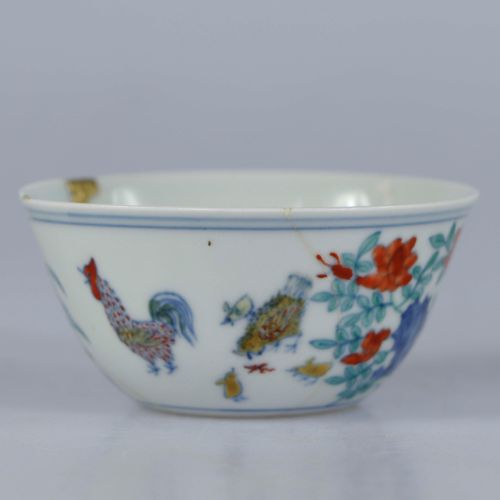 Null CINA, marchio Chenghua e forse periodo. Rara "Chicken cup" in porcellana co&hellip;