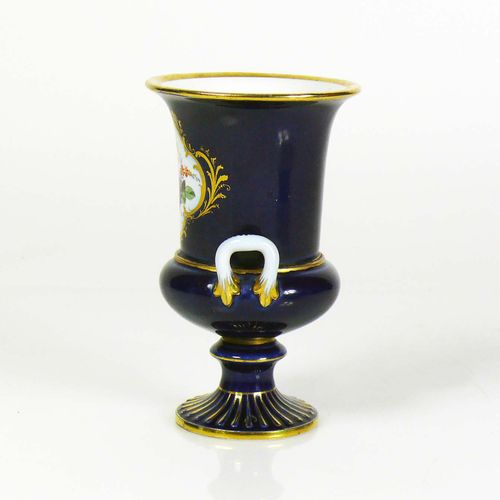 Null Vase (Meissen, 1860 - 1924) corps amphorique ; face avant avec réserve enca&hellip;