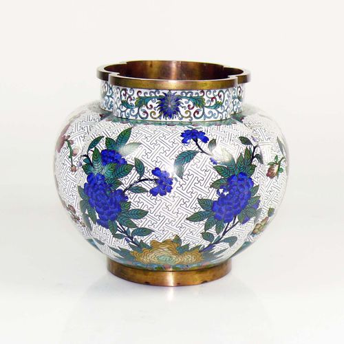 Null Schale (China) ovale Form; Email-Cloisonné; Blütendekor; 15 x 24 x 17 cm