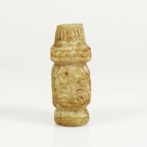 Null Vase (probablement Eurasie/Vingtième siècle) en pierre de couleur claire ; &hellip;