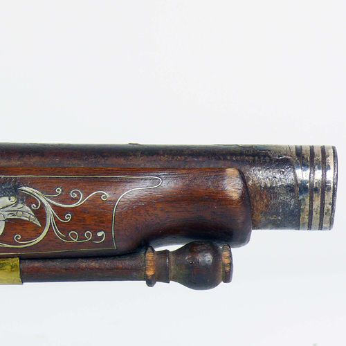 Null Flintlock pistol (probably France, c. 1750) richly inlaid with silver; fitt&hellip;