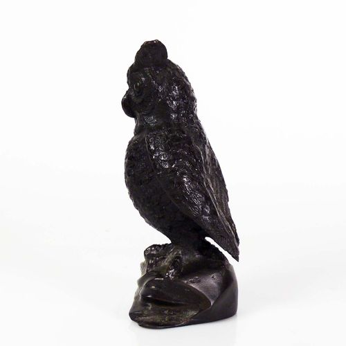 Null Owl (1st half of 20th century) standing on naturalistic base; bronze, dark &hellip;