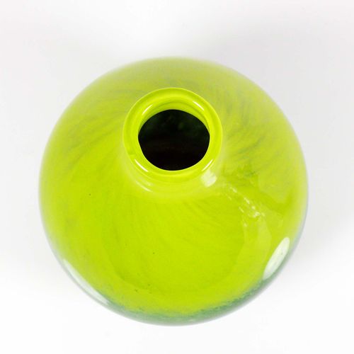 Null 花瓶（20世纪下半叶）球形；无色玻璃，有绿色/黄色底色；高：21厘米；未损坏
