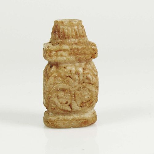 Null Vase (probablement Eurasie/Vingtième siècle) en pierre de couleur claire ; &hellip;