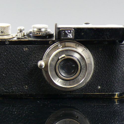 Null LEICA-Kamera (1.H.20.Jh.) mit Winkelsucher; Leitz Elmar 50 Millimeter Objek&hellip;