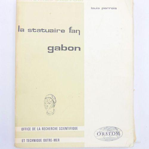 Louis Perrois, La statuaire fan Gabon, ORSTOM, Paris, 1972 
 
Salissures, état d&hellip;