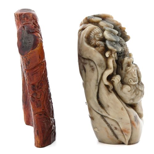 A Collection of Chinese Items Incluye escultura de madera de tarjeta, colgante d&hellip;