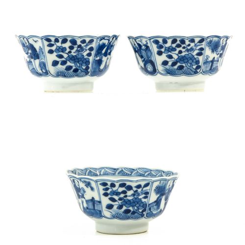 Null Série de 3 tasses et soucoupes bleu et blanc
Décorées de figures chinoises &hellip;