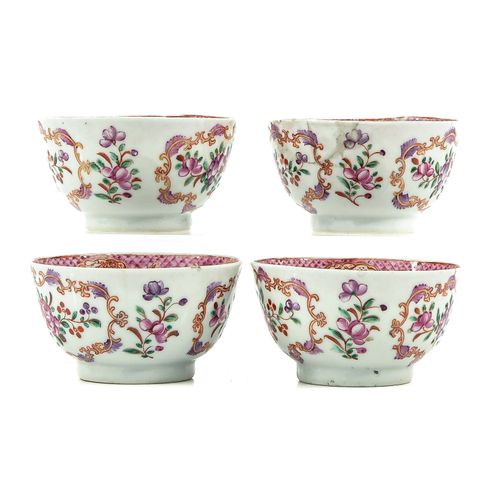 Null Collection de 4 tasses et 1 soucoupe
Décor Famille Rose, soucoupe de 12 cm.&hellip;