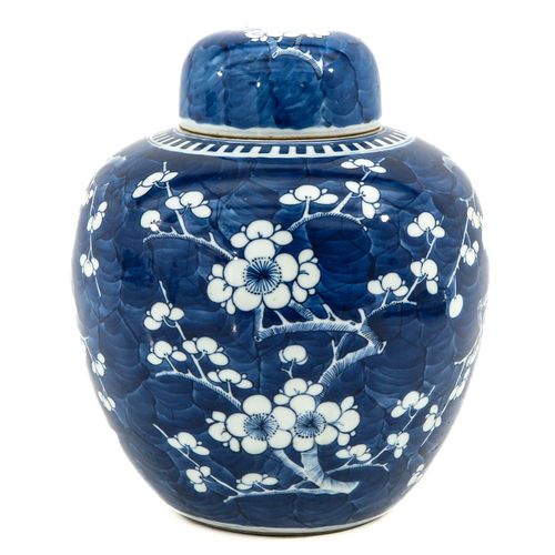 Null A BLue and White Ginger Jar
Dark blue ground decorated with white flower bl&hellip;