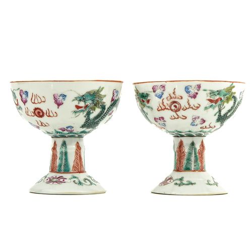Null A Pair of Famille Rose Stem Cups
5 claw dragon and cloud decor, Guangxu Per&hellip;