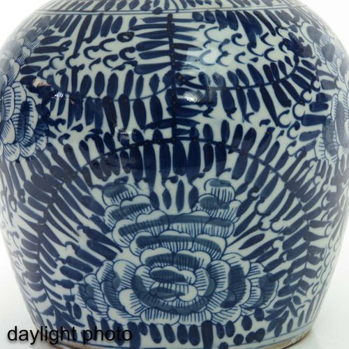 Null A Pair of Ginger Jars
Blue and White floral decor, 23 cm. Tall.