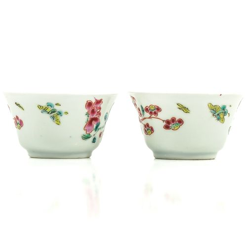 Null A Pair of Famille Rose Cups and Saucers
Decorated with flowers, birds, and &hellip;