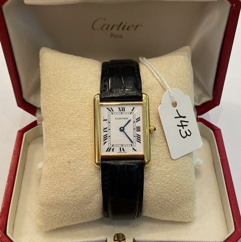 Null 黄金腕表，署名 - CARTIER - TANK Louis CARTIER in Paris - 石英机芯，黄金表扣，署名CARTIER - 上链镶&hellip;