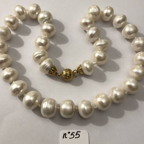 Null Necklace of large white pearls, 15mm to 13.5mm, yellow gold ball clasp. 108&hellip;