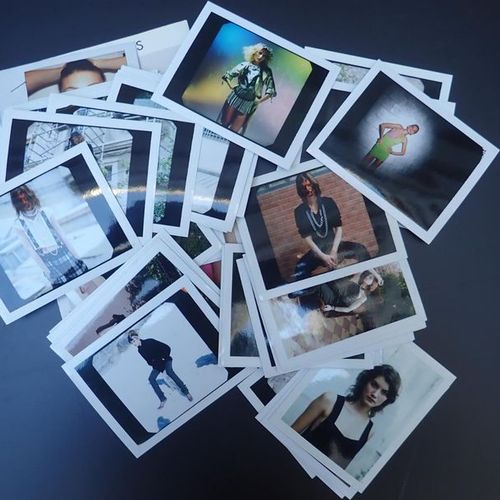 Null Mode : 80 polaroids de modèles d'agences célèbres (dont 73 polaroids couleu&hellip;